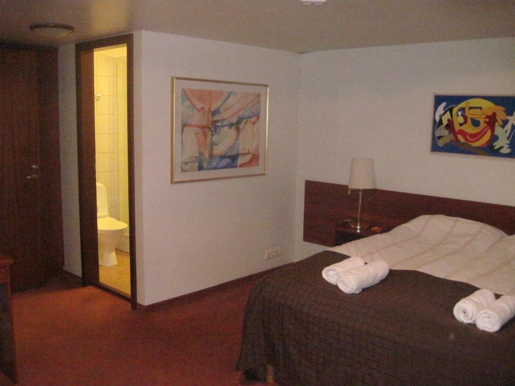Hotel Capitano Neskaupstaður Quarto foto