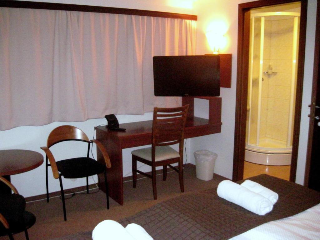 Hotel Capitano Neskaupstaður Quarto foto